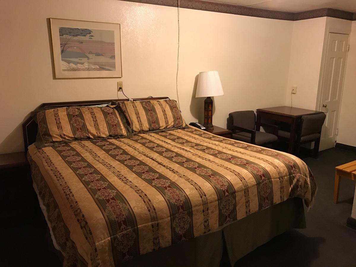 Budget Inn Of Brownfield Esterno foto
